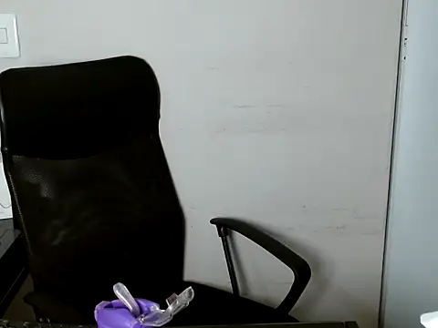 Chloe_Brown3's cam snapshot