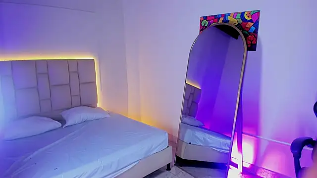 JennyLawrence's cam snapshot