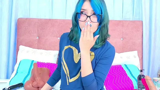 AlliciaKim's cam snapshot