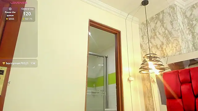 Sheilly_brown's cam snapshot