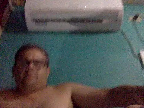 Katracho6969's cam snapshot