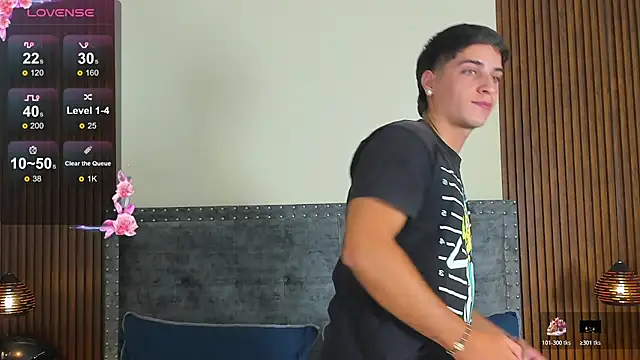 Apolo_moon18's cam snapshot