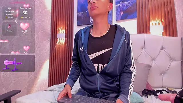 Elian_Julian's cam snapshot