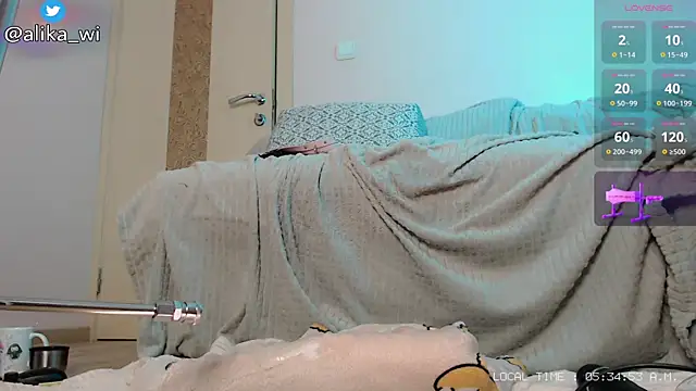 kitty_alika's cam snapshot