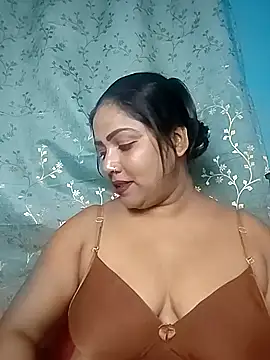 hornypriya696's cam snapshot