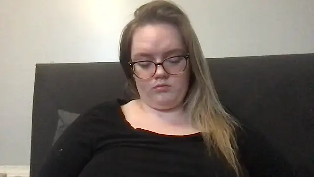 honeyyy24's cam snapshot