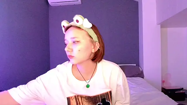 Wendywonders's cam snapshot