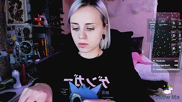 NaniMoore's cam snapshot