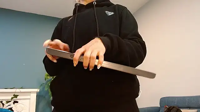 Valerii_Mariin's cam snapshot