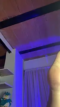 emma_fiore4_'s web cam