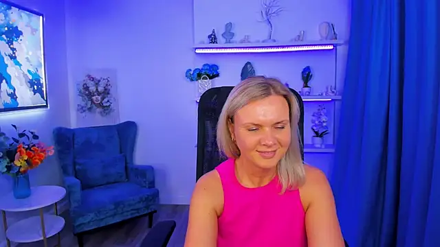 AgathaKlouin's cam snapshot