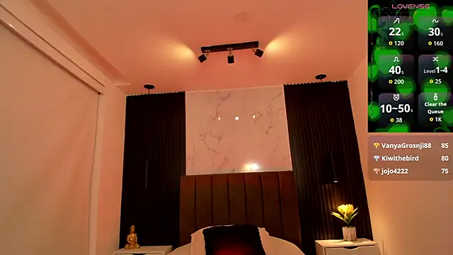 melany_heaven's cam snapshot