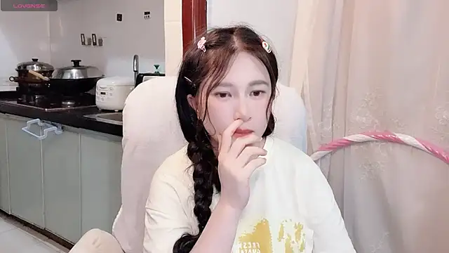 anna-888-'s cam snapshot