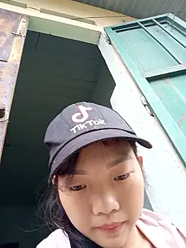 Ananine's cam snapshot