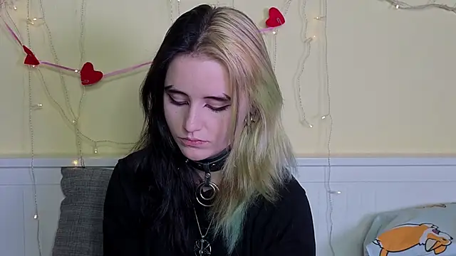 PortiaHedge's cam snapshot