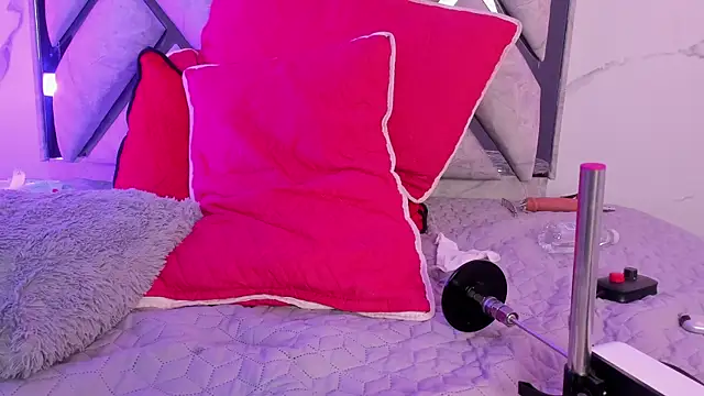 snow__white_'s cam snapshot