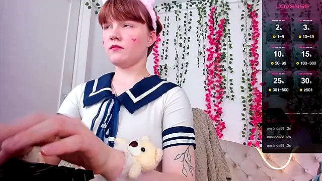 DreamyLuna's cam snapshot