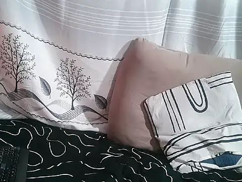 MatureGoddess_'s cam snapshot