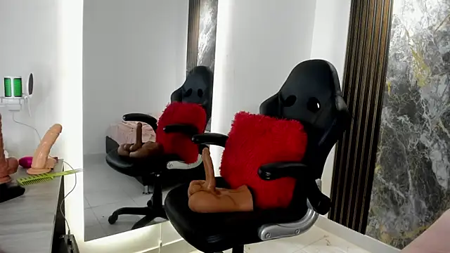 zafina_09's cam snapshot