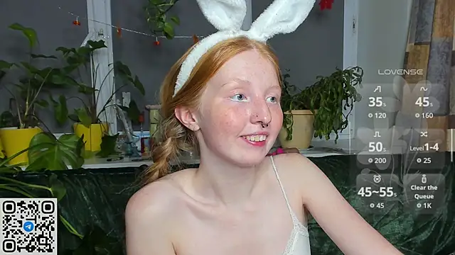 RitaSweety18's web cam