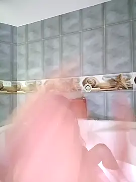 Esmeralda333's cam snapshot