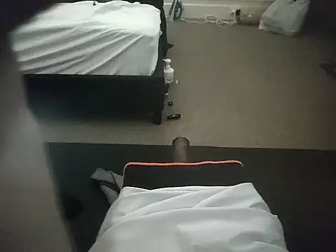 MystiqueRider's cam snapshot