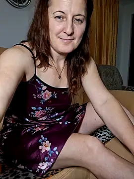 Sweet-milf-'s cam snapshot