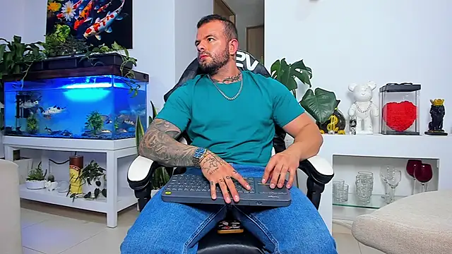 Johnnygrayson1's cam snapshot