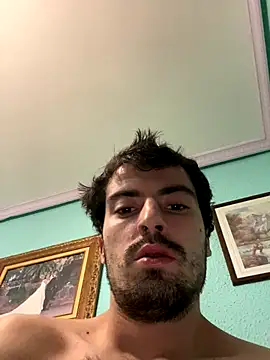 Frantri00@xh's cam snapshot