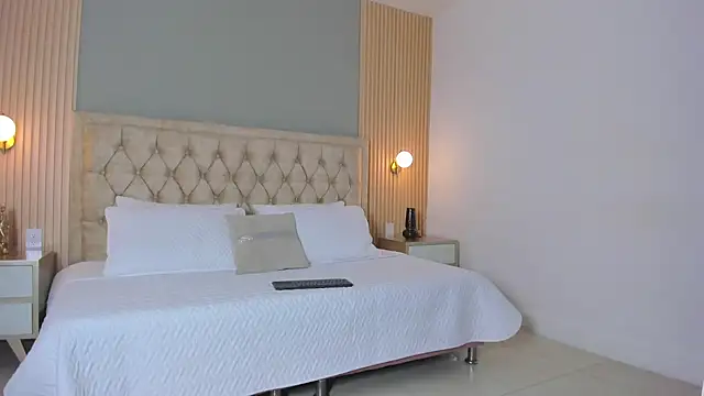 Hera_goddesss's cam snapshot