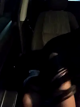 VivienAndClark's cam snapshot