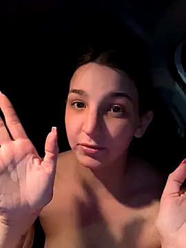 DoriDeluxe66 live sex cam