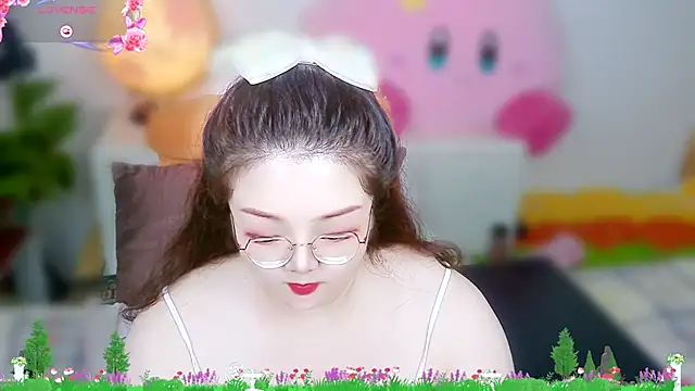 AngelwithEcup live sex cam