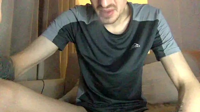 reecea011's cam snapshot