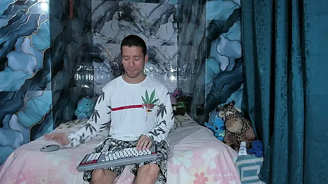 celesteyorucso1's cam snapshot