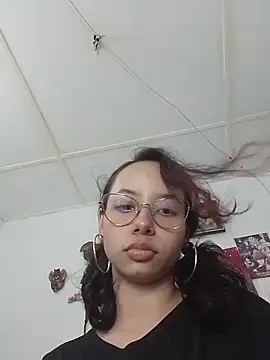 kiaralenon's cam snapshot