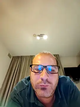 Armandflorin1982's cam snapshot