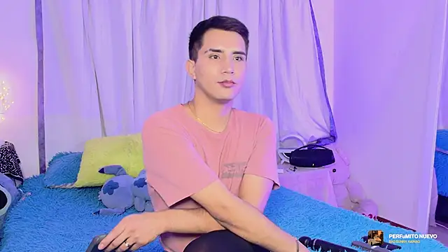 Chris_Maddox's cam snapshot