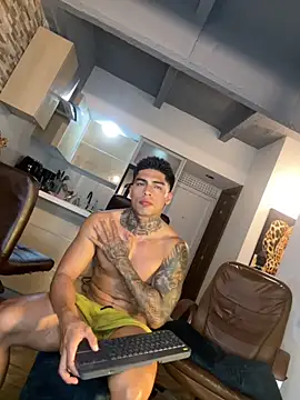 Dominiofit live sex cam