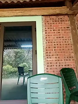 sowbibi's cam snapshot