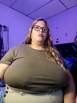 EllisW8 live sex cam