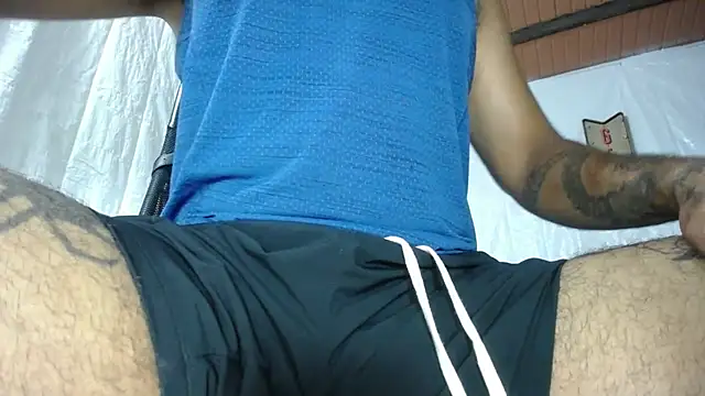 Carlo_yates live sex cam