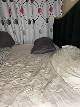 CynnxxxBarb's cam snapshot