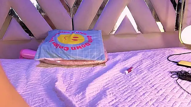 CatarinaMayer_'s cam snapshot