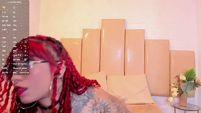 salem_rose's cam snapshot