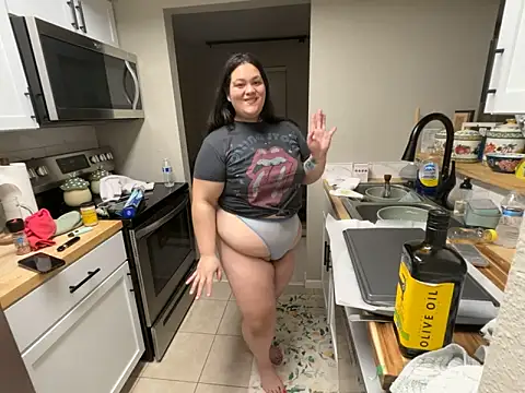 BrattyKrystal's cam snapshot