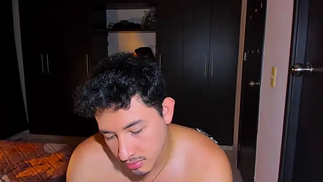 Lexmiller18's cam snapshot