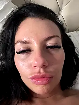 BELLABLACKXUK's cam snapshot