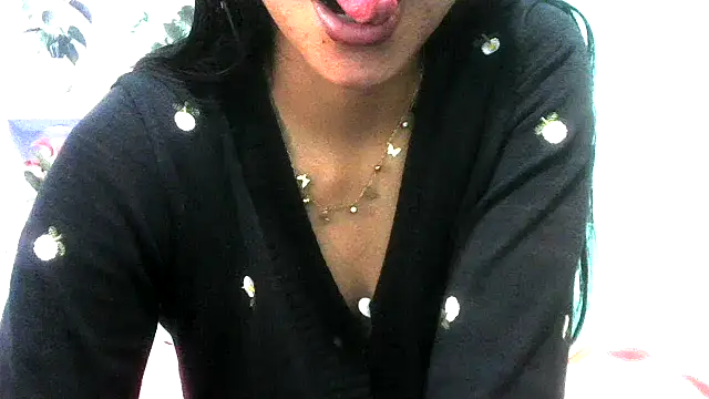 nanhi_munni's cam snapshot