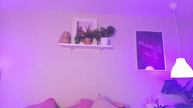 ElowenFarye's cam snapshot